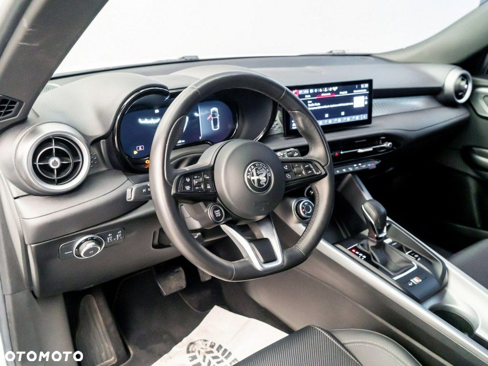 Alfa Romeo Tonale 1.5 T4 GSE mHEV Sprint DCT - 24