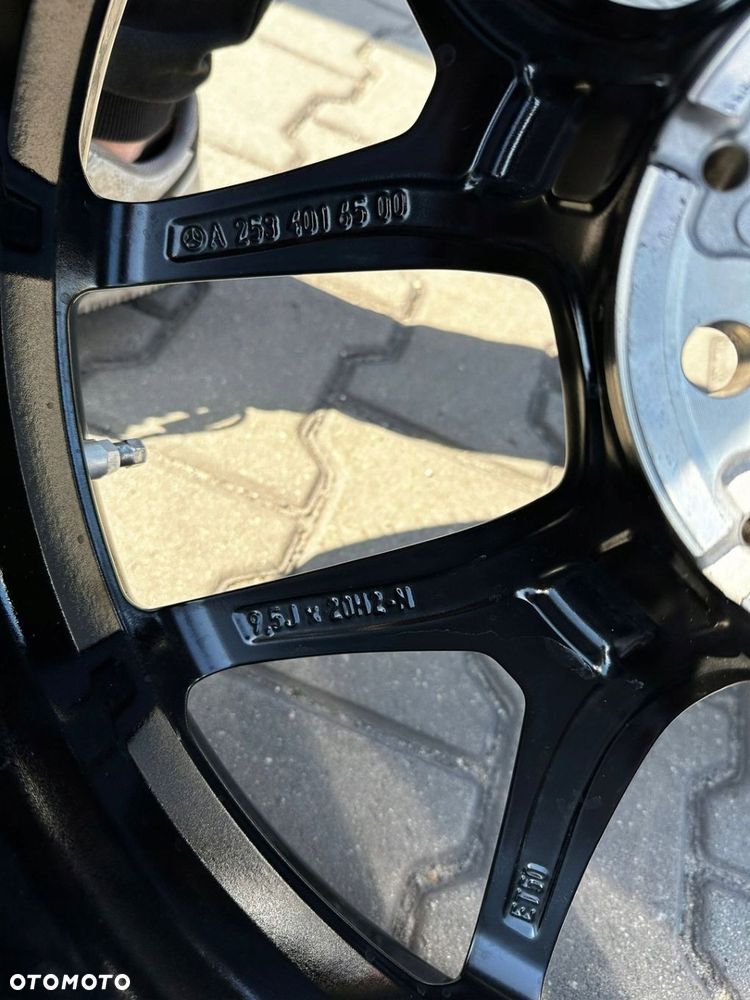 CAŁE KOŁA MERCEDES GOODYEAR 275/35R20 - 6