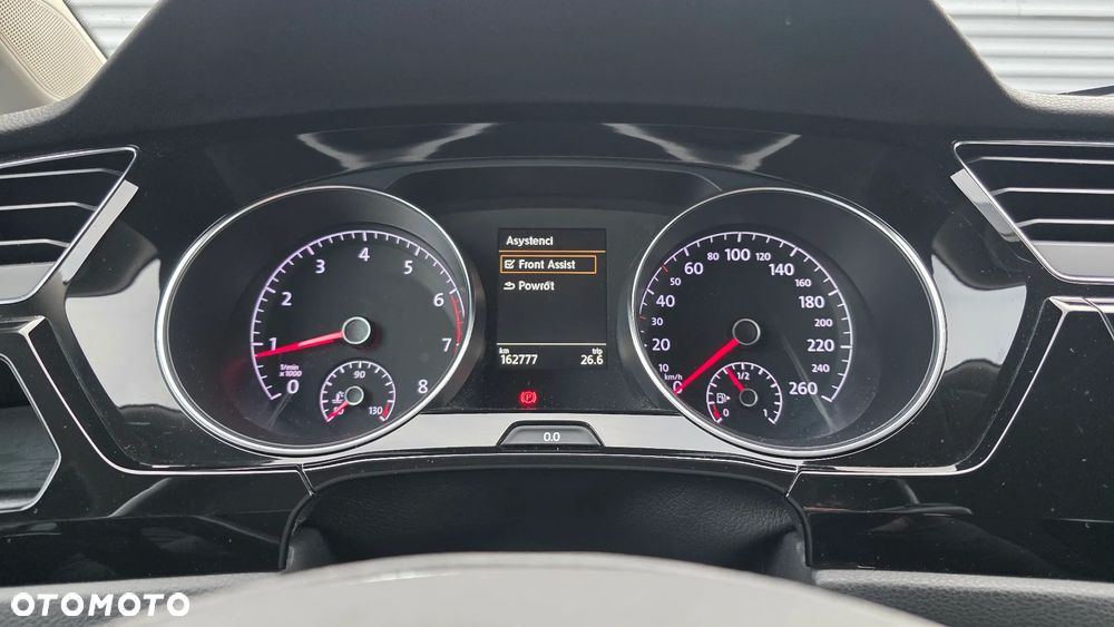 Volkswagen Touran 1.4 TSI BMT Highline DSG - 12