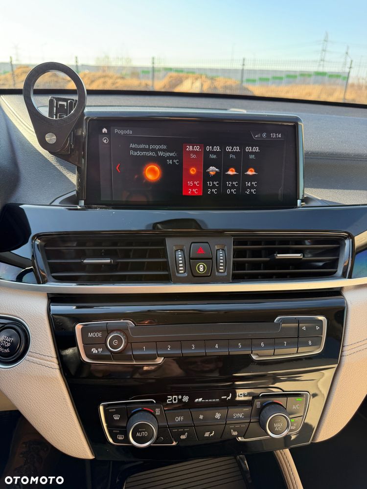 BMW X1 sDrive18i Sport Line - 33