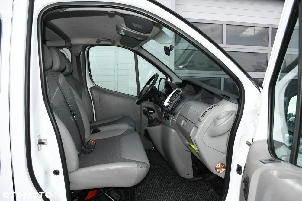 Renault Trafic - 27