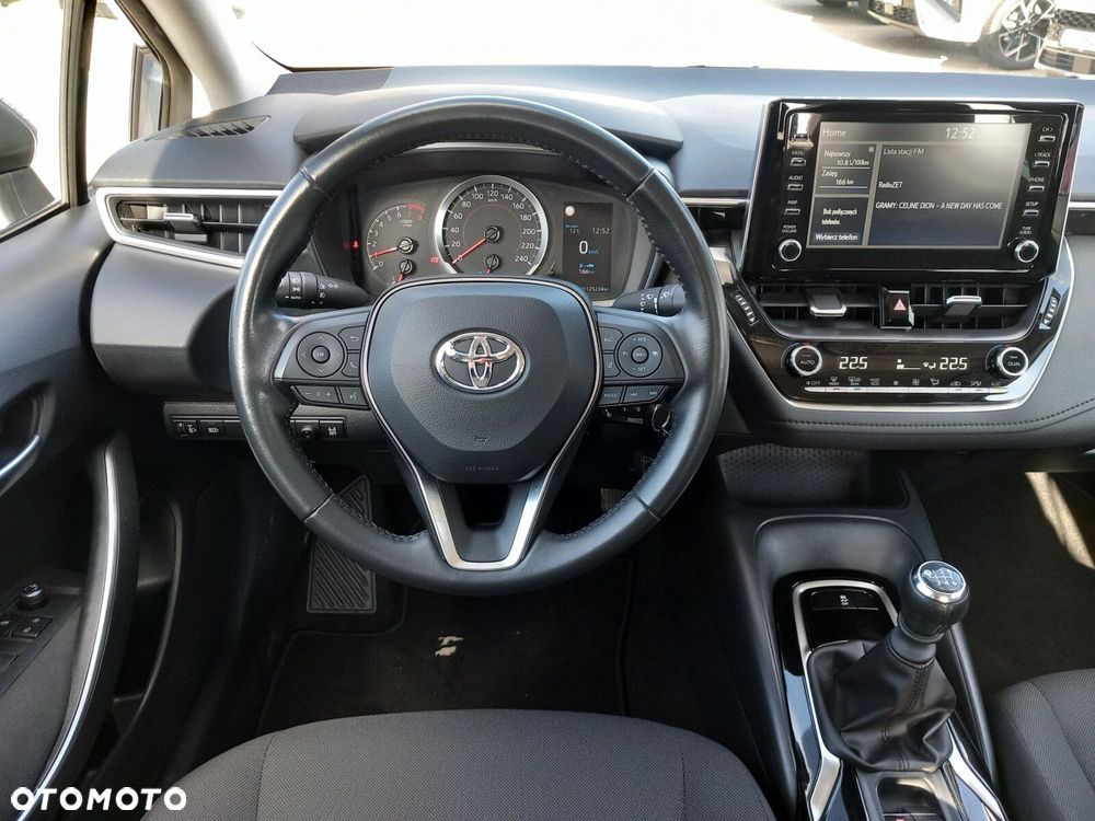 Toyota Corolla 1.5 Comfort - 10