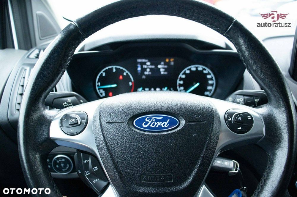 Ford Transit Connect - 32