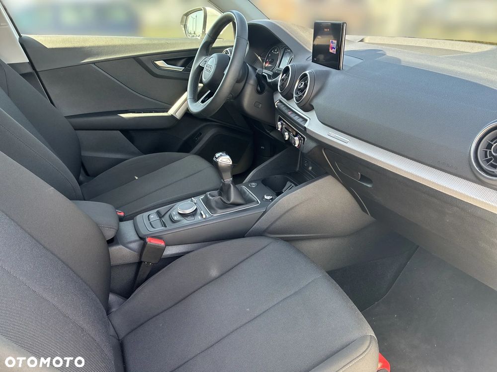 Audi Q2 30 TFSI - 15
