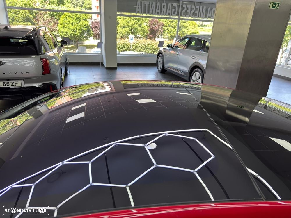 Tesla Model 3 - 12