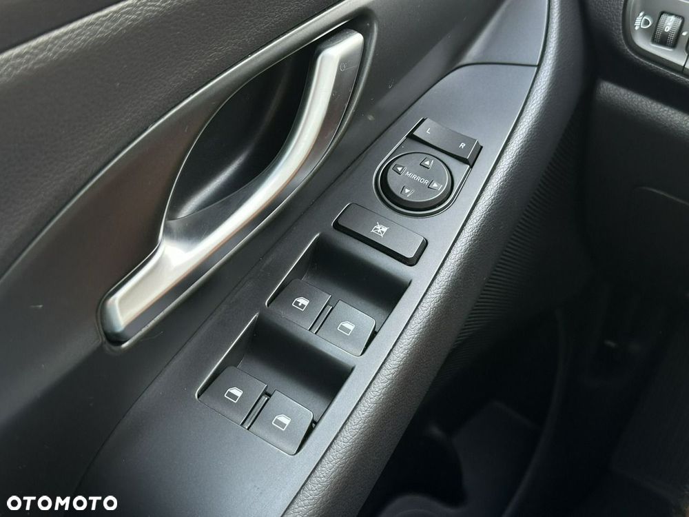 Hyundai i30 - 26