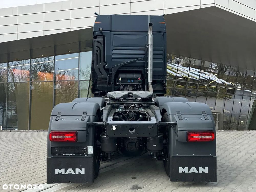 MAN TGX 33.640 6x4 BL SA - 6