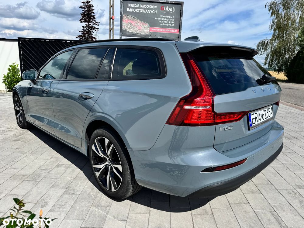 Volvo V60 B3 B DKG Essential - 15