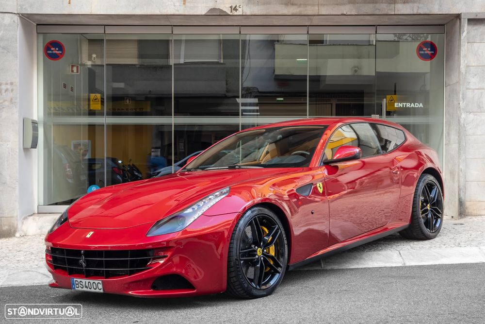 Ferrari FF 6.3 V12 - 1