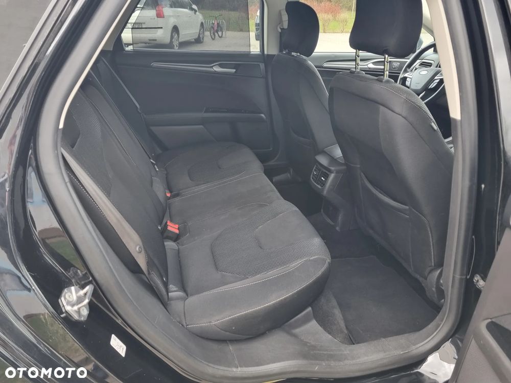 Ford Mondeo SW 2.0 Hybrid Titanium - 12