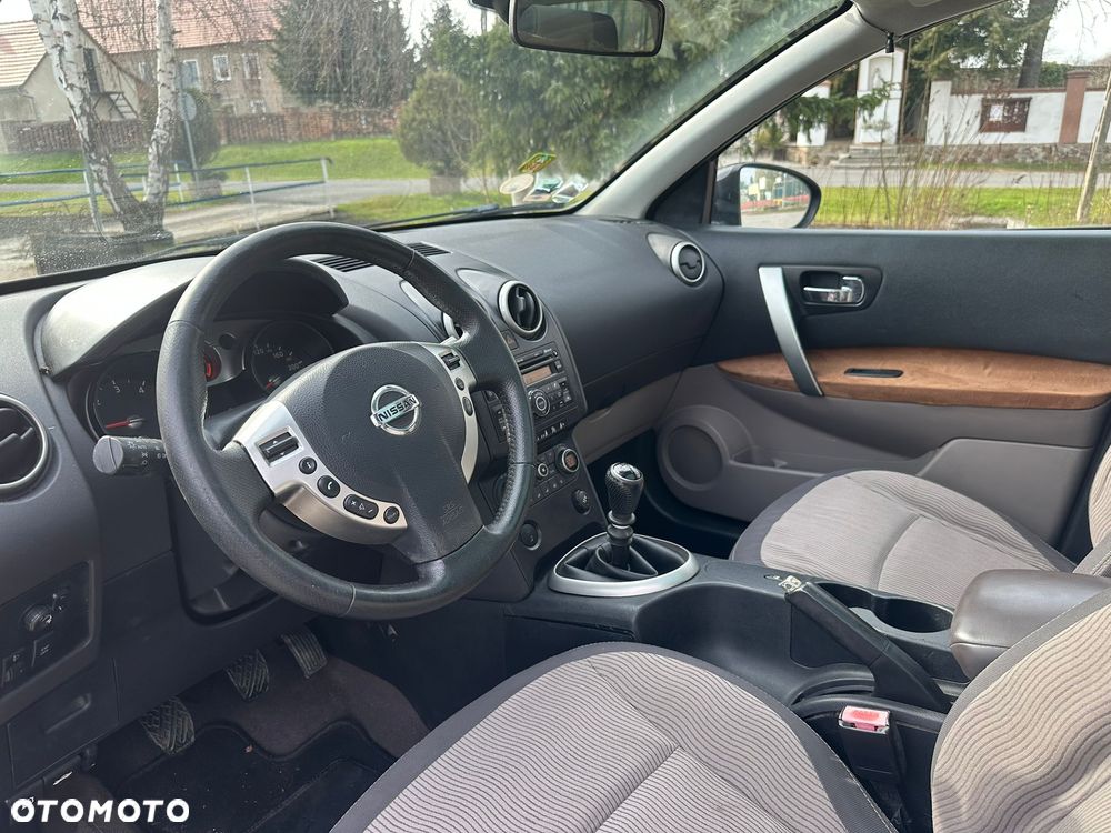 Nissan Qashqai+2 2.0 dCi DPF acenta - 9