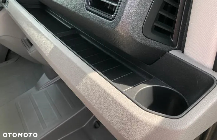 Volkswagen CRAFTER MAXI LONG AUTOMAT DSG8 2.0TDI 177KM Salon Polska - 31