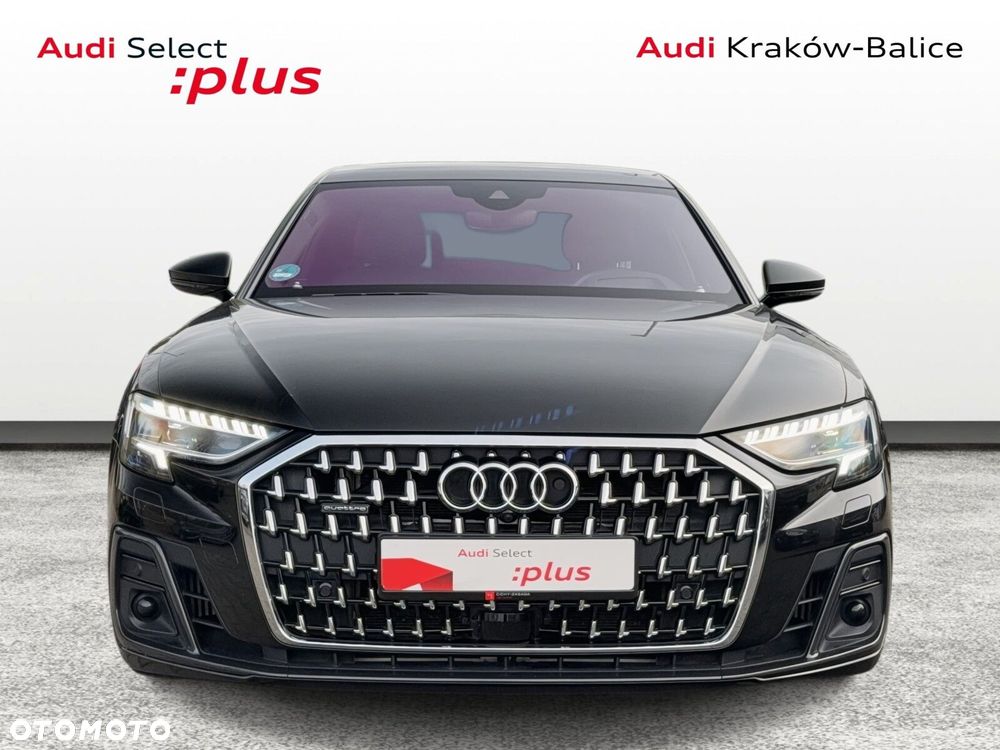 Audi A8 - 8