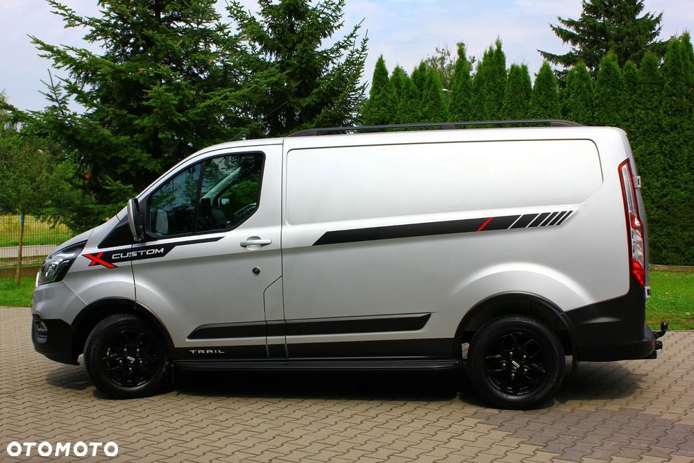Ford TRANSIT CUSTOM TRAIL 2.0 TDCI 131KM 3 OSOBOWY NAVIGACJA KAMERA FELGI FULL OPCJA STAN PERFEKT FV23% - 10