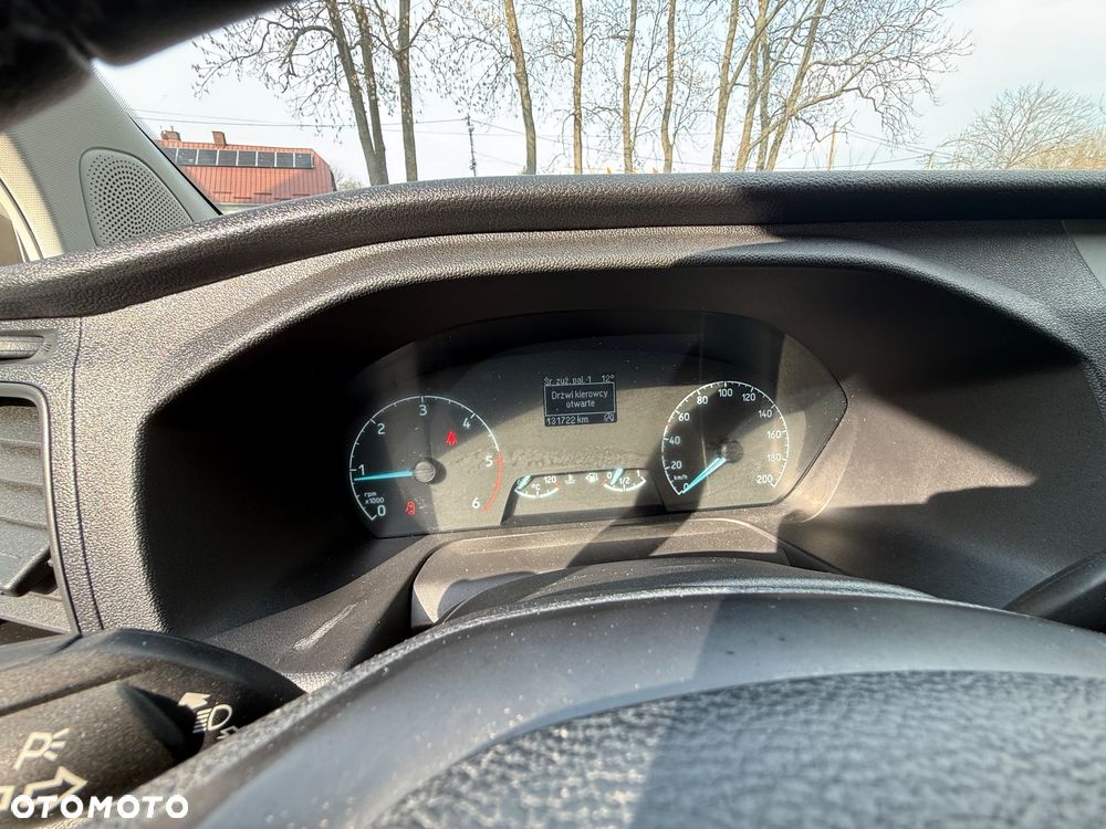 Ford Transit Custom - 37