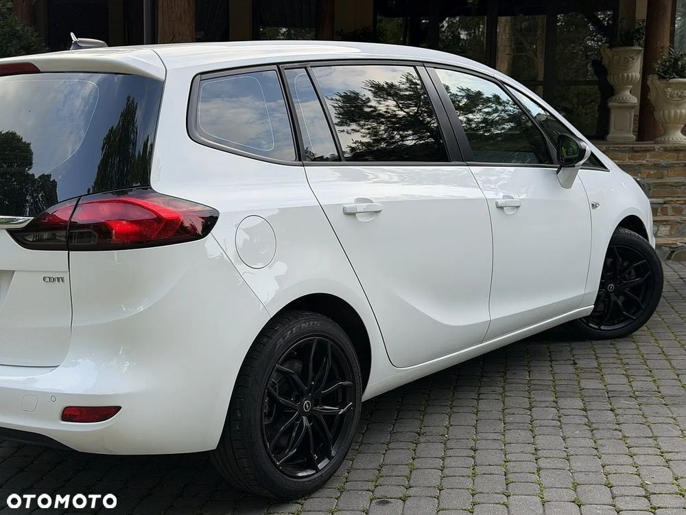 Opel Zafira 2.0 D (CDTI) Automatik Innovation - 24
