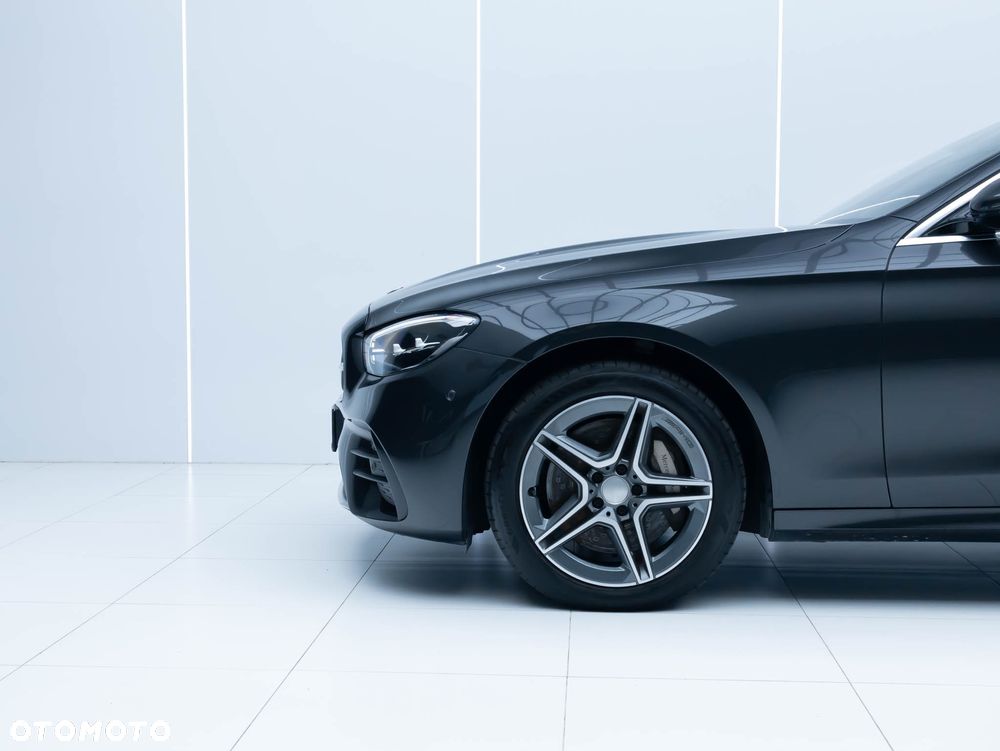 Mercedes-Benz Klasa E 300 de 4Matic 9G-TRONIC AMG Line - 10
