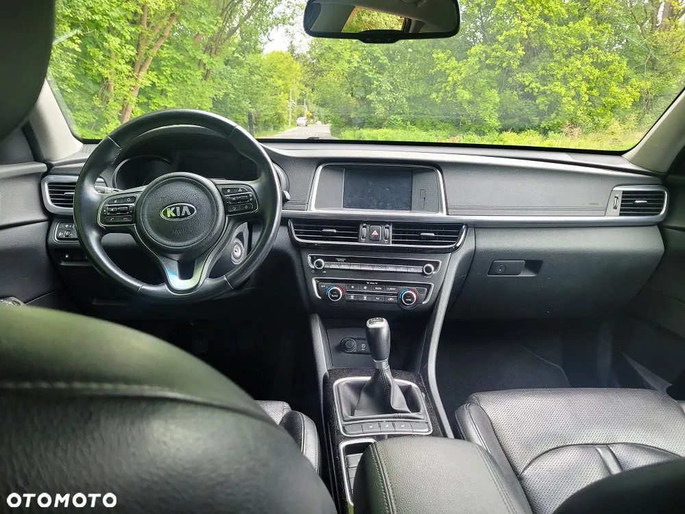 Kia Optima - 9
