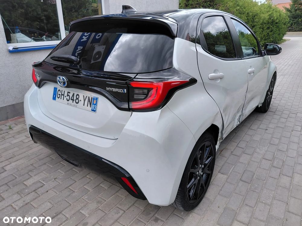 Toyota Yaris - 6