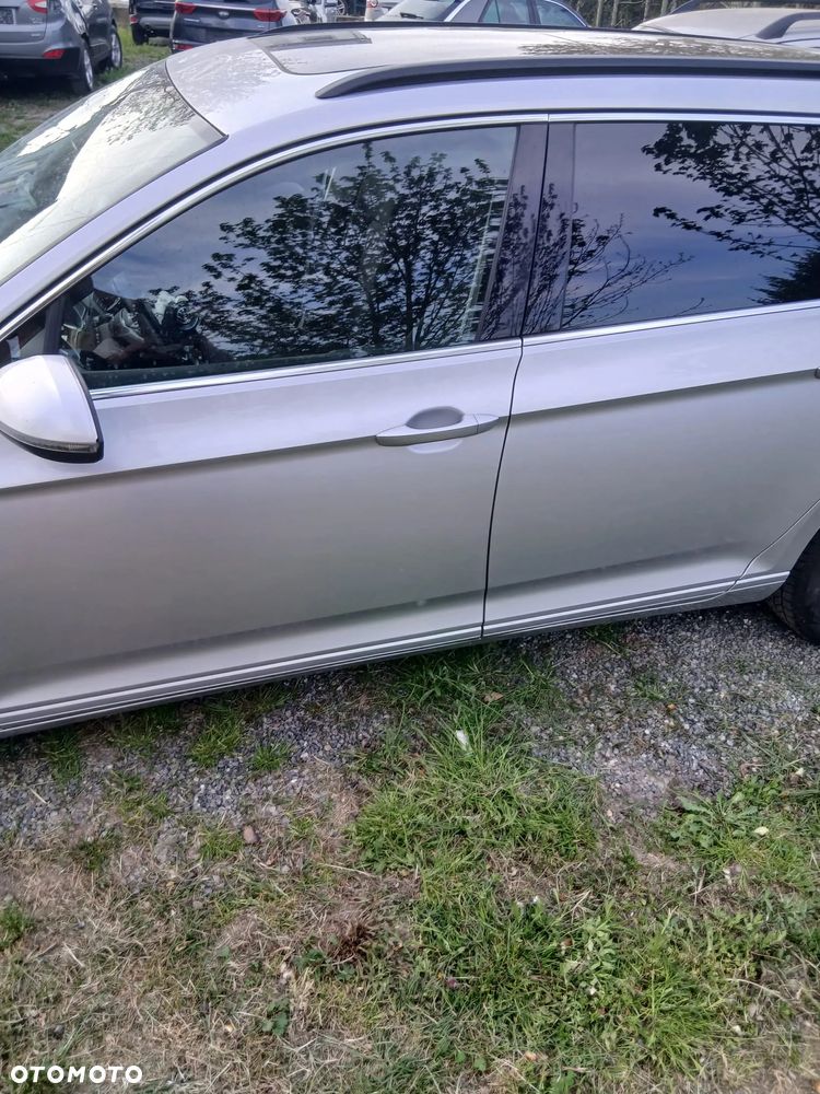 Volkswagen Passat 1.6 TDI (BlueMotion Technology) Comfortline - 10