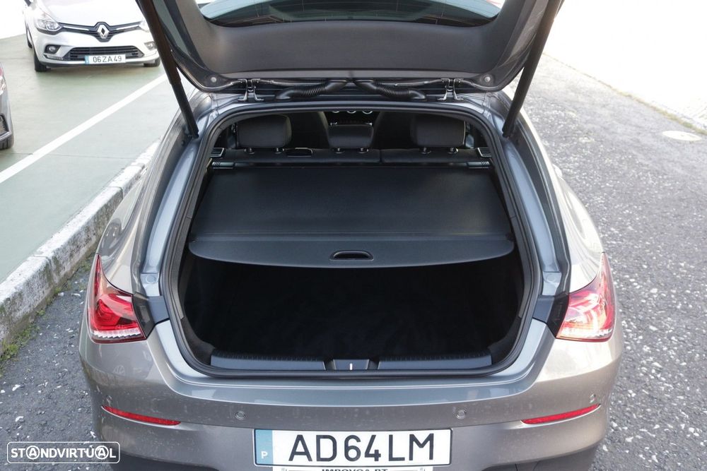 Mercedes-Benz CLA 200 d Shooting Brake Style Plus Aut. - 17