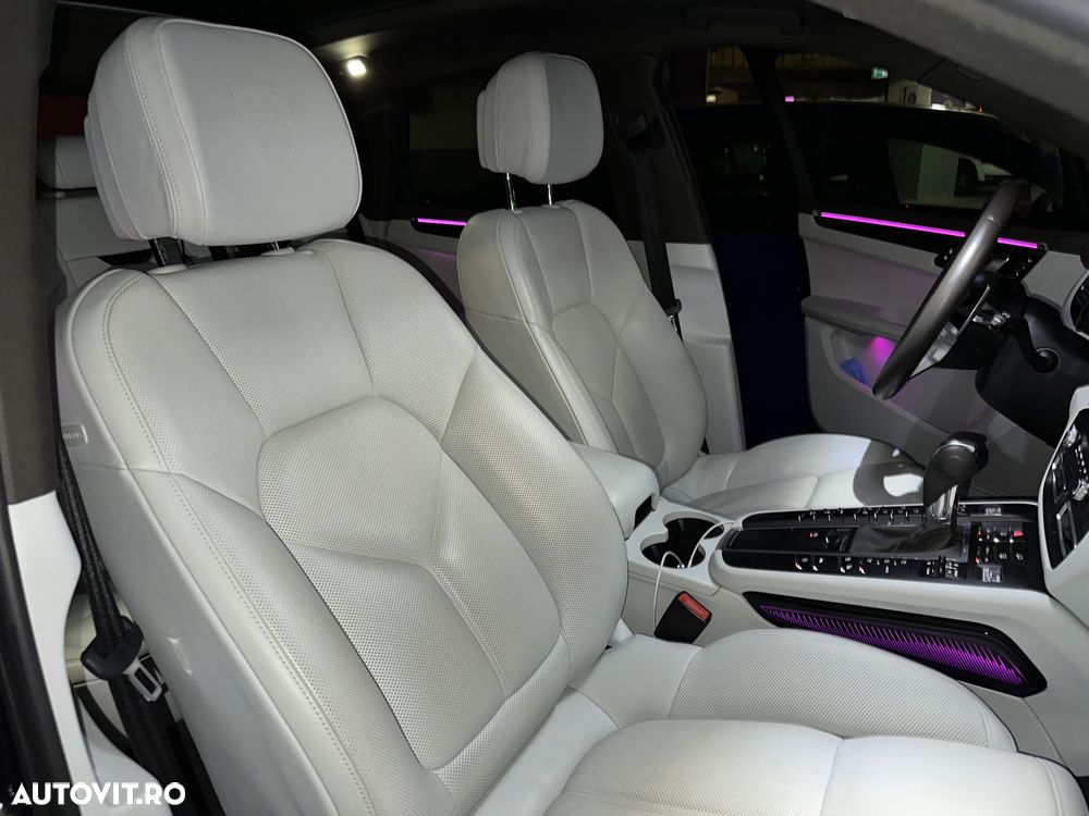 Porsche Macan Standard - 22