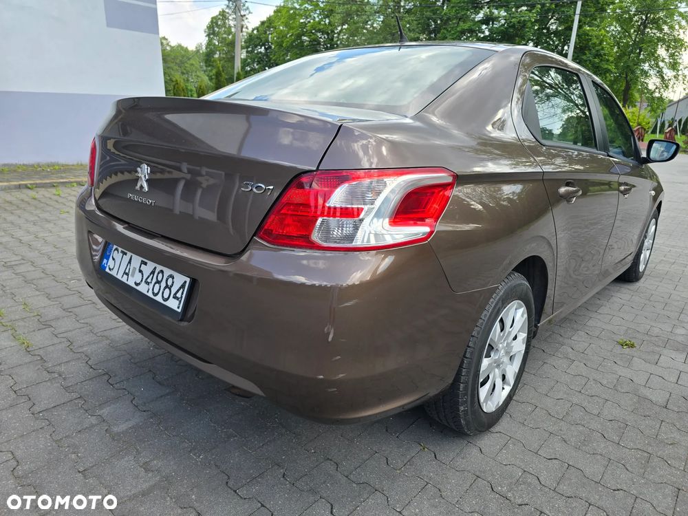 Peugeot 301 1.6 HDi Active - 13