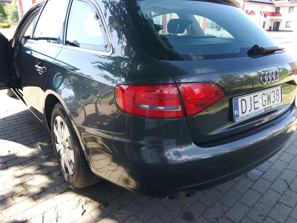 Audi A4 Avant 2.0 TDI - 13