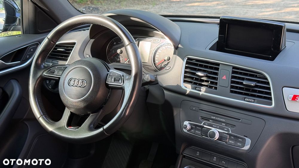 Audi Q3 2.0 TDI - 9