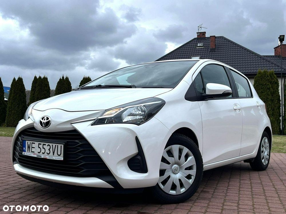 Toyota Yaris 1.5 Active - 12