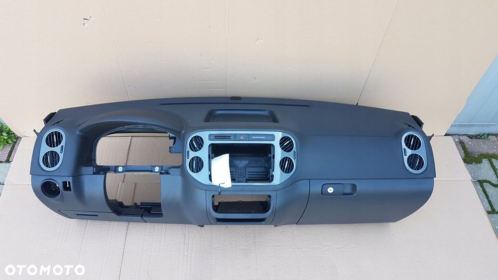 KONSOLA DESKA ROZDZIELCZA VW TIGUAN I 5N 07- ORYGINAŁ - 2