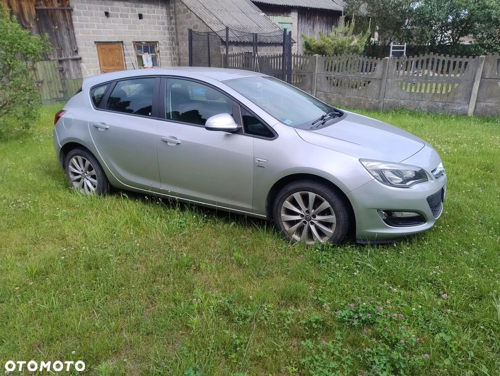 Opel Astra 1.4 Turbo - 3