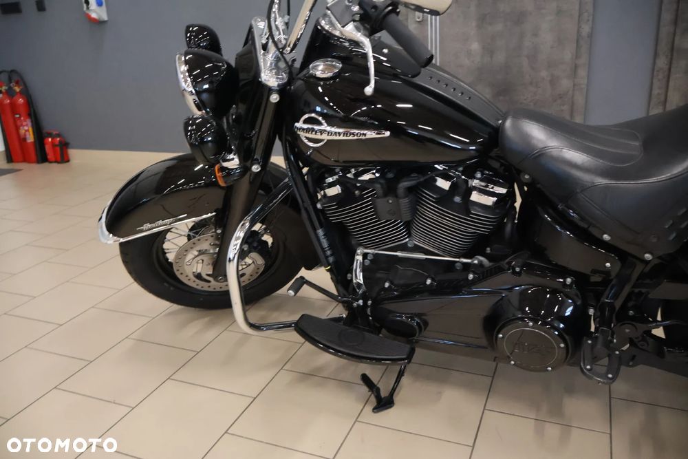 Harley-Davidson Softail Heritage Classic - 17