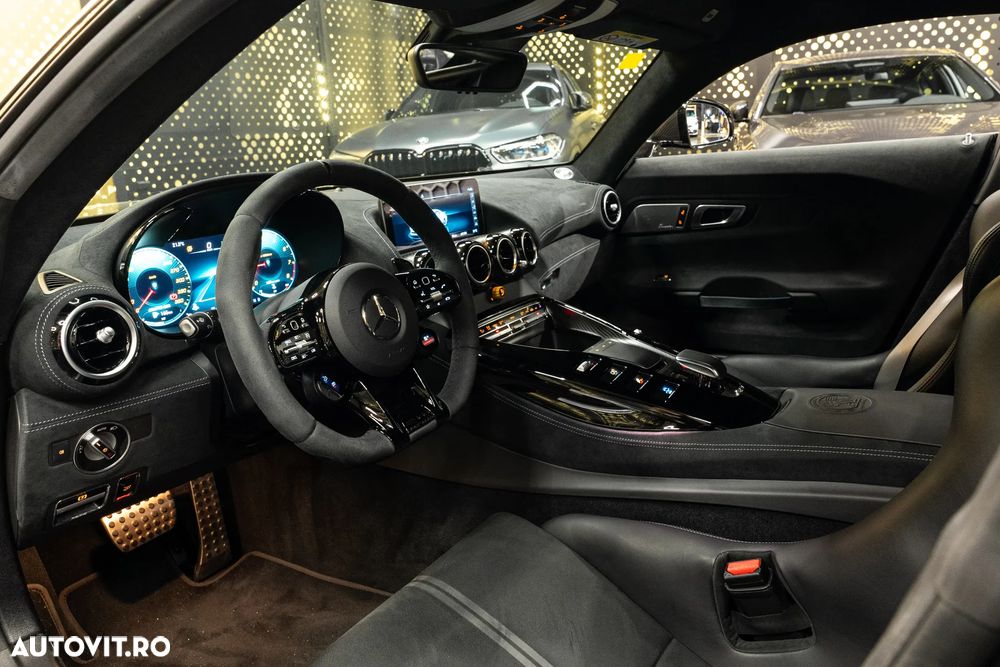 Mercedes-Benz AMG GT - 19
