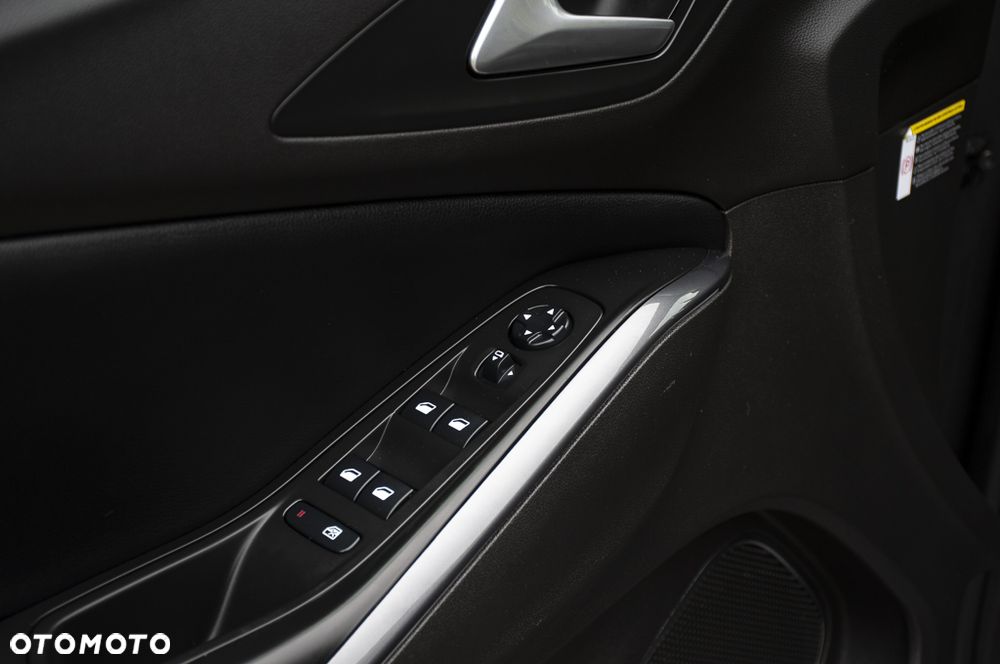 Opel Grandland X 1.5 D Start/Stop Business INNOVATION - 36