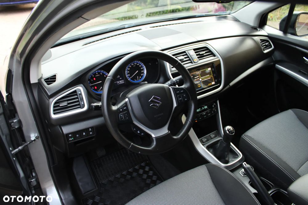 Suzuki SX4 1.6 Premium 4WD - 17