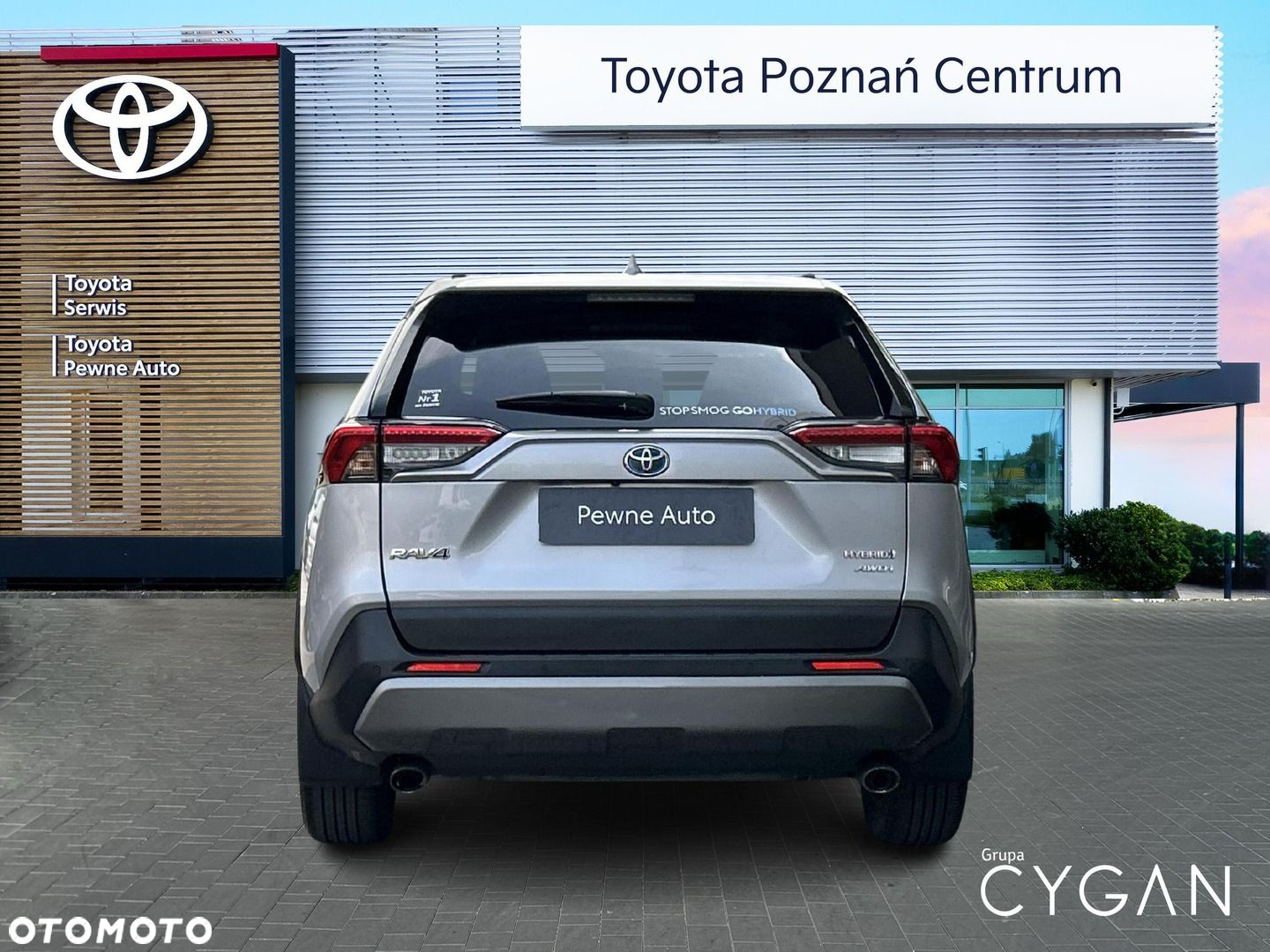Toyota RAV4 - 4