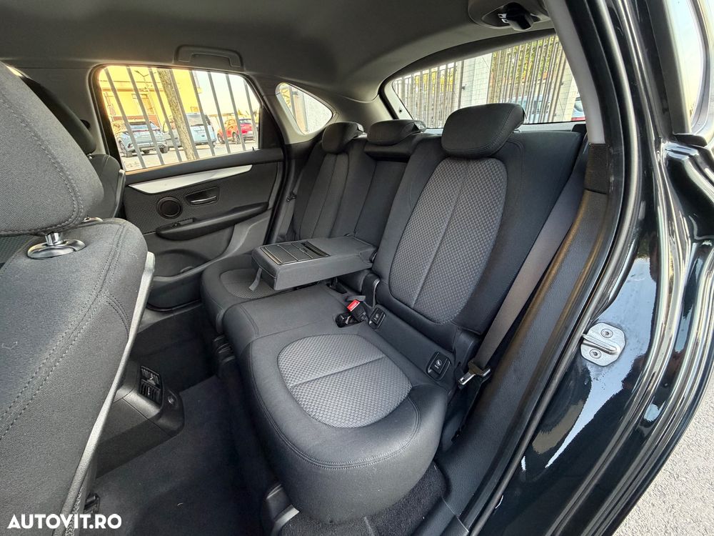 BMW Seria 2 218d Sport-Aut. Advantage - 13
