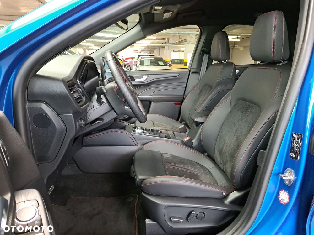 Ford Kuga - 11