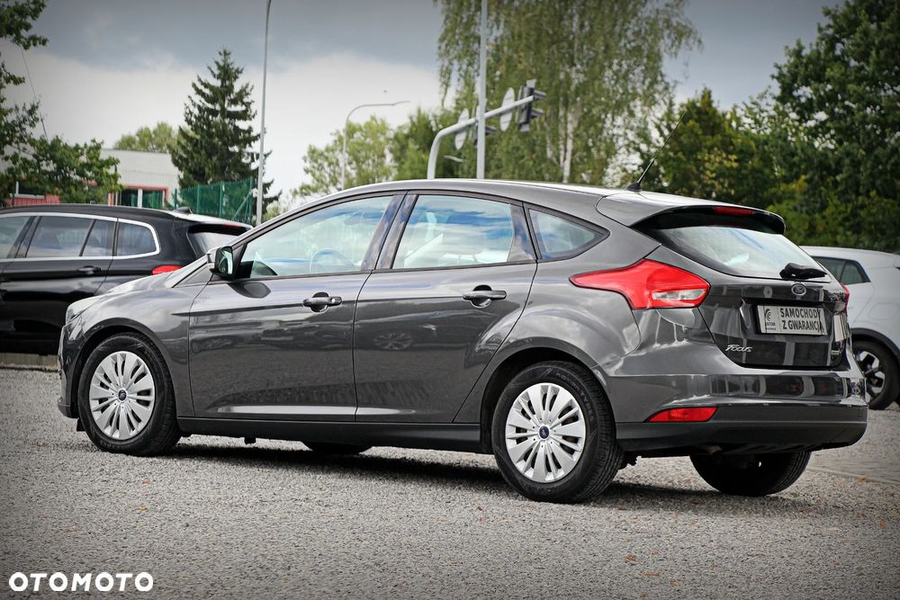 Ford Focus 1.0 EcoBoost Trend - 8