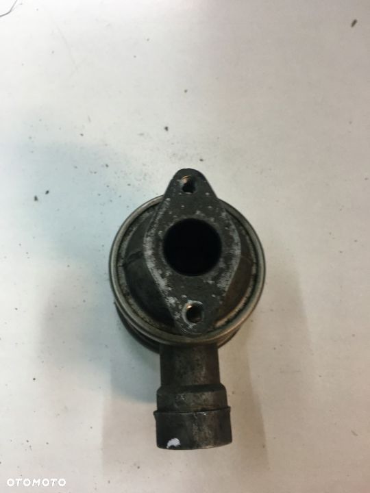 ZAWÓR EGR VW AUDI 1.6 06A131351B06A131351B - 3