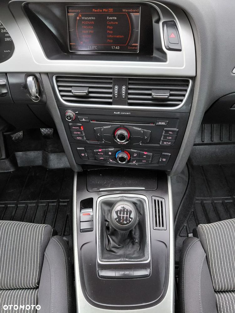 Audi A4 Limousine 3.0 TDI DPF quattro Ambiente - 6