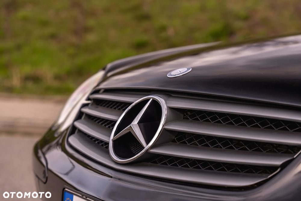 Mercedes-Benz SL - 22