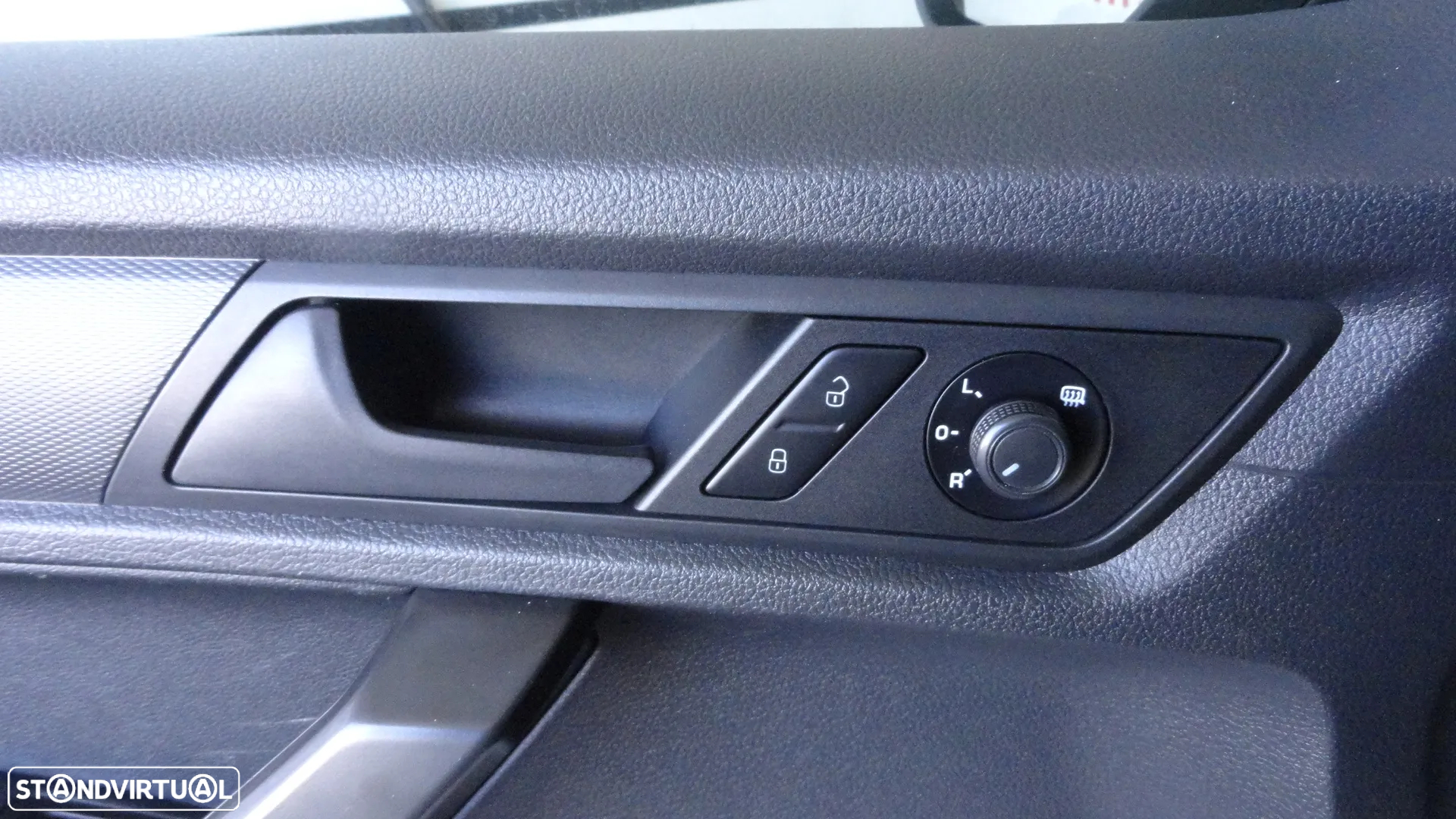 VW CADDY - 9