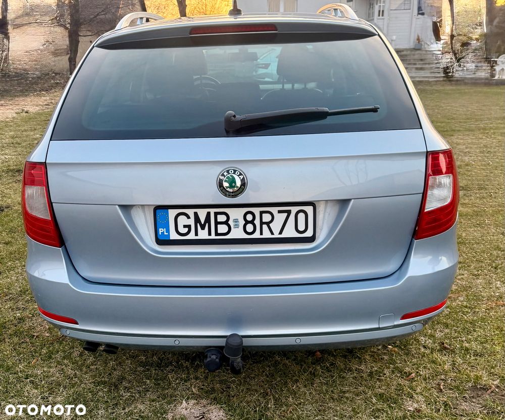 Skoda Superb 1.6 TDI Elegance Greenline - 6