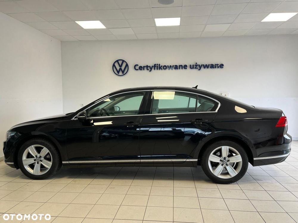 Volkswagen Passat 2.0 TDI Elegance DSG - 11