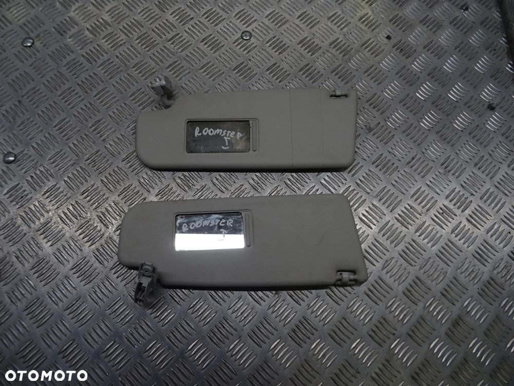 SKODA ROOMSTER 10-15 1.2 TDI 75KM OSŁONA PRZECIWSŁONECZNA DASZEK LEWA PRAWA - 1