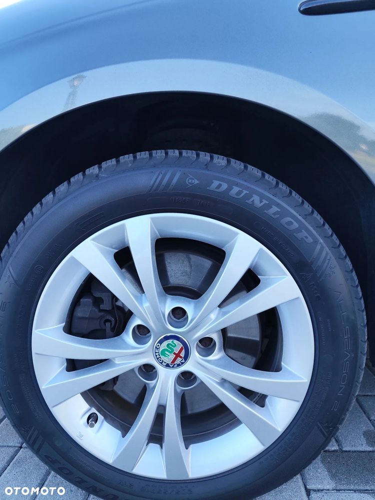 Alfa Romeo Giulietta 1.4 TB MultiAir Distinctive - 14