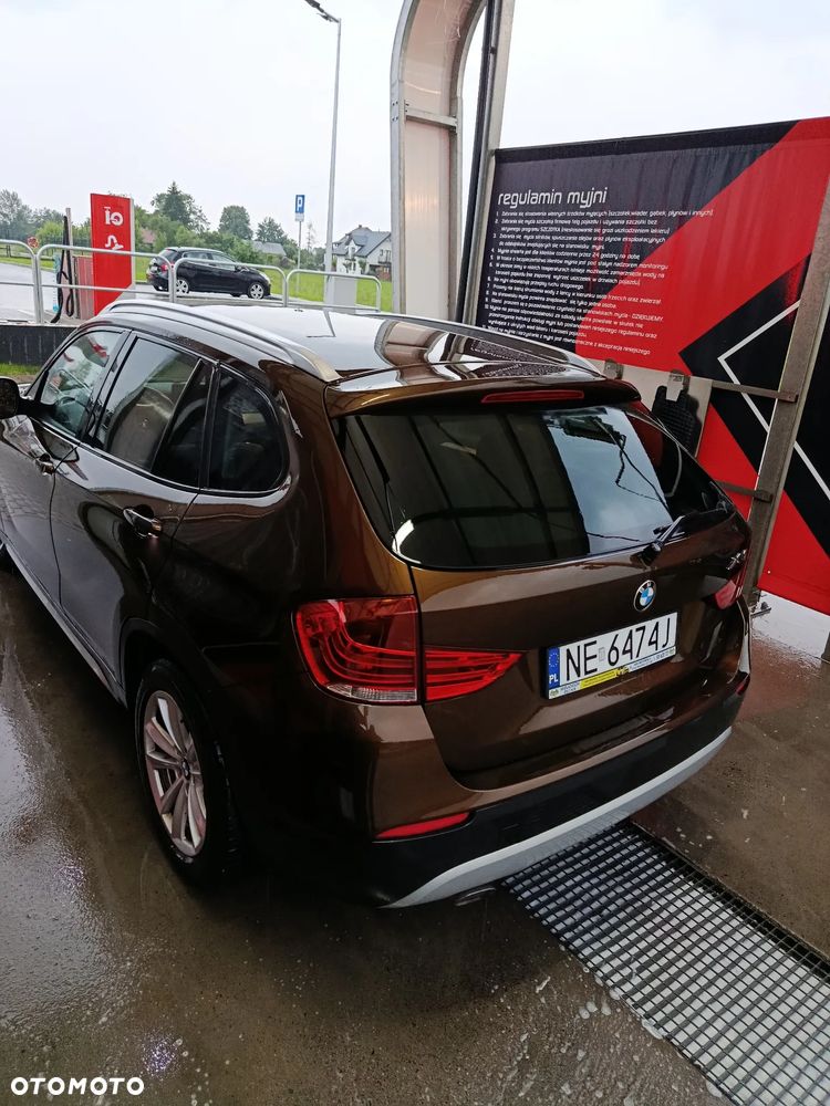BMW X1 xDrive18d - 4