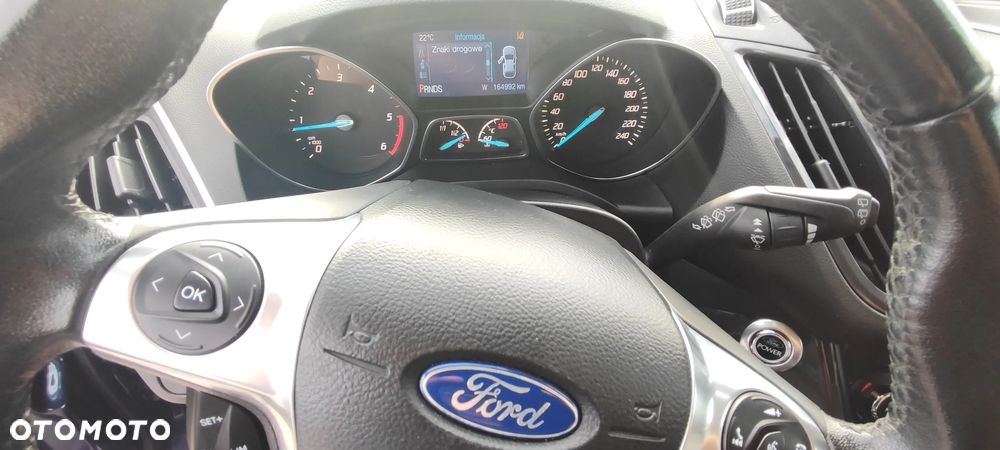 Ford Kuga - 37
